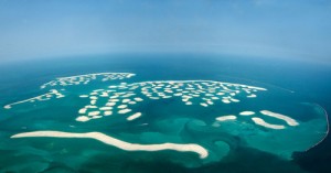 theworld ed04 300x157 Дубайские искусственные острова погружаются в море