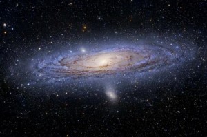M31 hallas800.preview 300x199 Вселенная больше, чем кажется