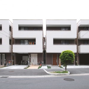 Numbers House by Mitsutomo Matsunami 3 300x300 Номер дома в виде фасада