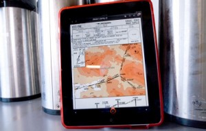 nav jeppesen 660x421 300x191 iPad как альтернатива бумажным картам в авиации