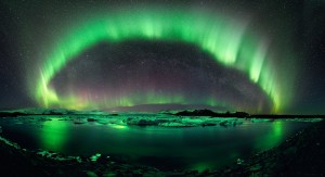 aurora vetter 2000 300x163 Исландские красоты