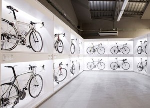 xlarge dezeen pave by joan sandoval top 1 300x215 Велосипедная галерея