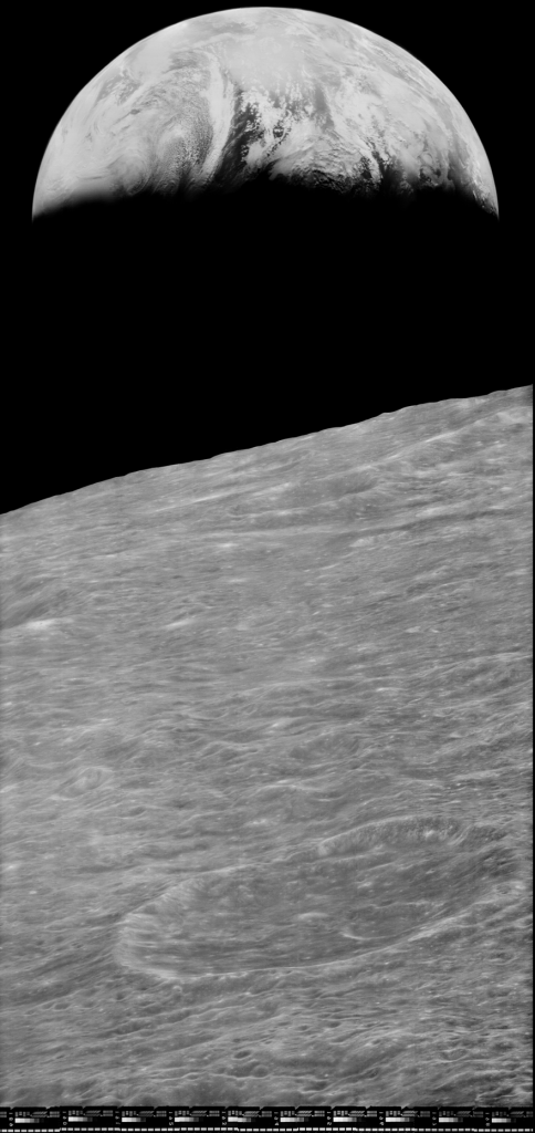 First Image From Moon880 1 484x1024 Первая фотография Земли с Луны