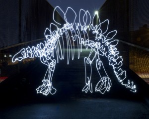 light dino 1 300x239 Световые динозавры